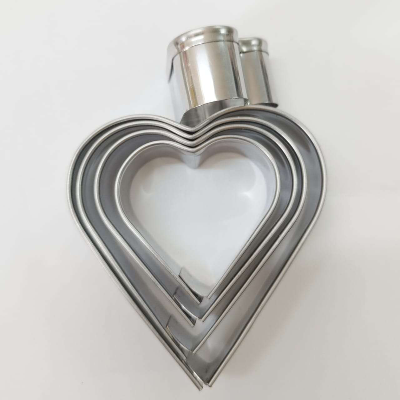 Set 5 Cortadores Corazón De Acero Inoxidable De 2Cm De Alto | Repostería Quito Set 5 cortadores corazón de acero inoxidable de 2cm de alto imagen 2