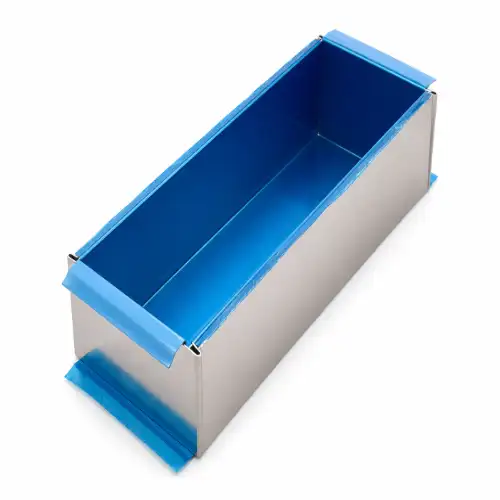 Molde Rectangular Para Tiramisú 35 × 10 Cm | Repostería Quito Molde rectangular para tiramisú de 35x10 cm fabricado en acero inoxidable para postres y cheesecakes